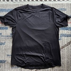 Lululemon License to Train Tee Black Large